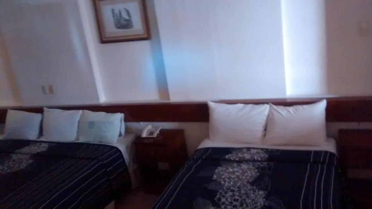 Hotel Posada Del Sol Apatzingán de la Constitución エクステリア 写真